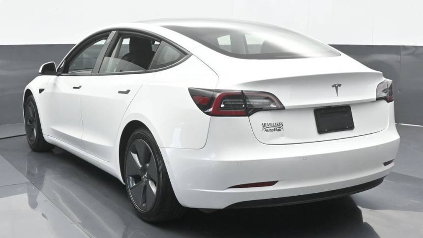 2021 Tesla Model 3 5YJ3E1EA4MF100440