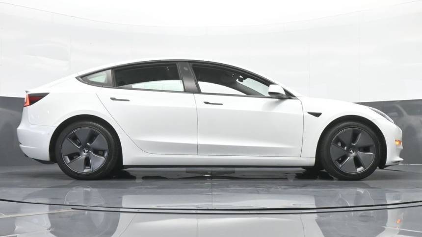 2021 Tesla Model 3 5YJ3E1EA4MF100440