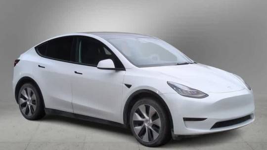 2021 Tesla Model Y 5YJYGDED7MF109693