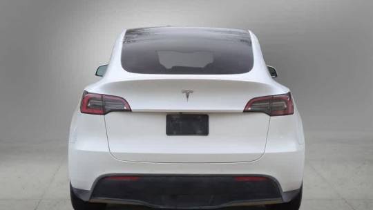 2021 Tesla Model Y 5YJYGDED7MF109693