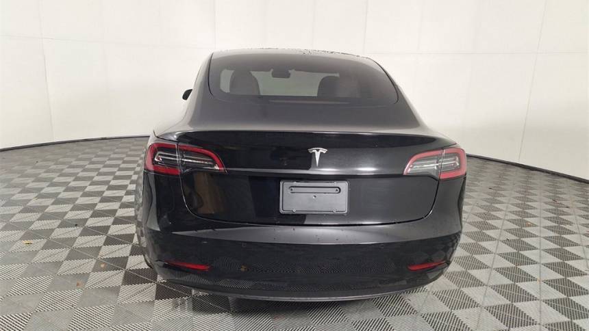 2021 Tesla Model 3 5YJ3E1EA2MF084495