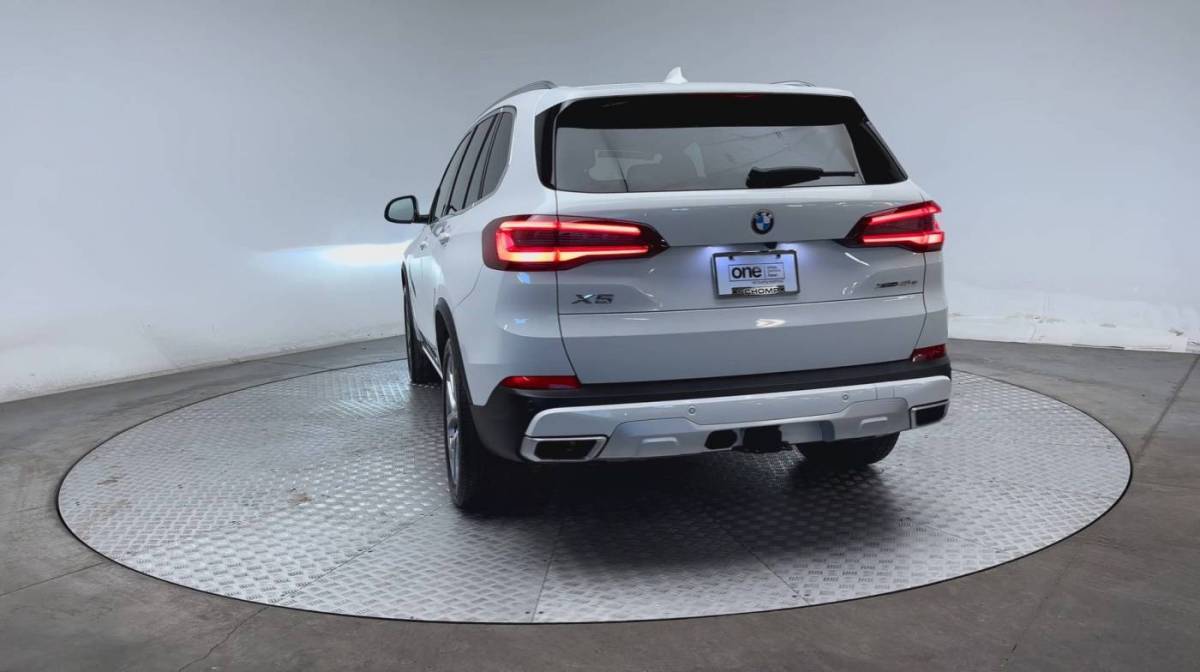 2021 BMW X5 5UXTA6C06M9F95268