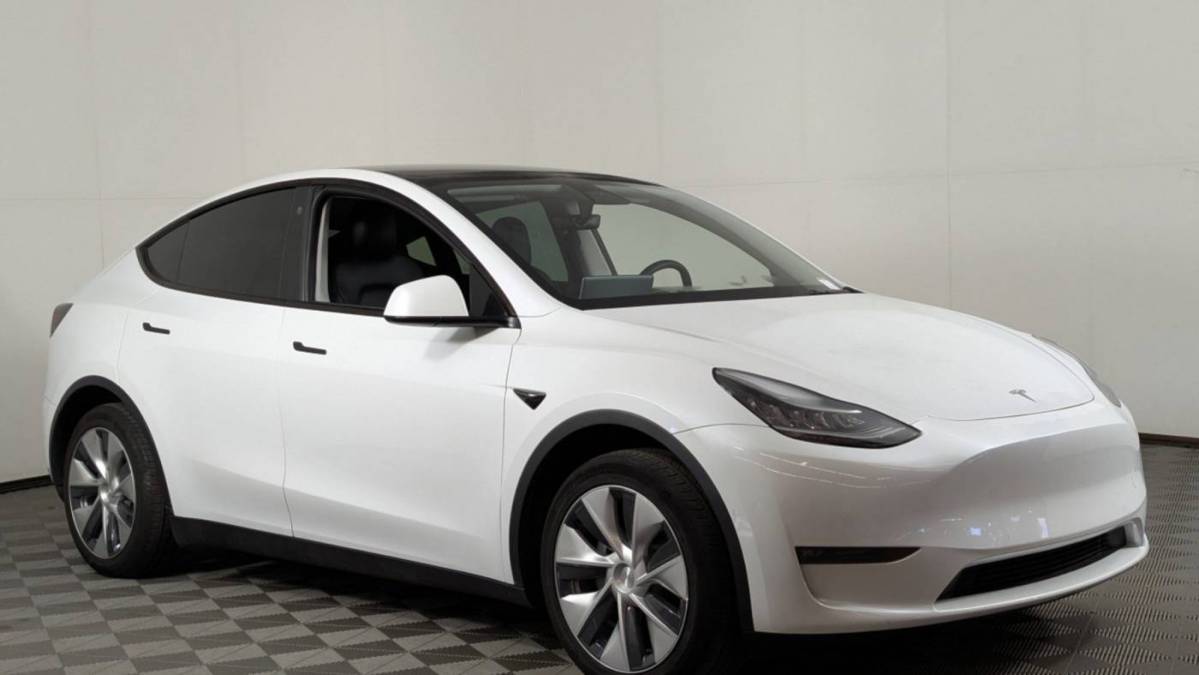 2021 Tesla Model Y 5YJYGDED6MF134150