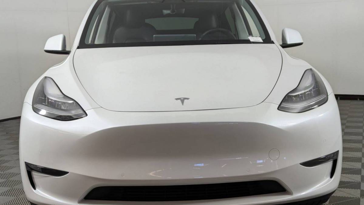 2021 Tesla Model Y 5YJYGDED6MF134150