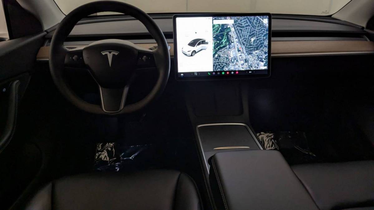 2021 Tesla Model Y 5YJYGDED6MF134150