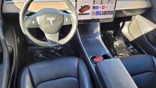 2018 Tesla Model 3 5YJ3E1EA2JF024485