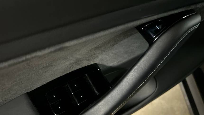 2018 Tesla Model 3 5YJ3E1EA7JF028158