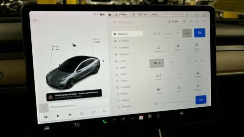 2018 Tesla Model 3 5YJ3E1EA7JF028158