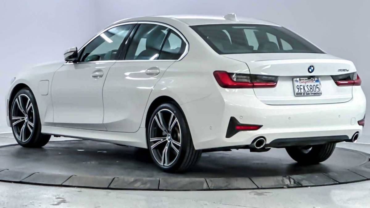 2021 BMW 3 Series 3MW5P7J02M8B72743