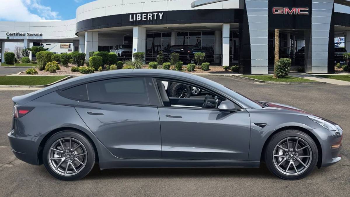 2021 Tesla Model 3 5YJ3E1EA3MF858799