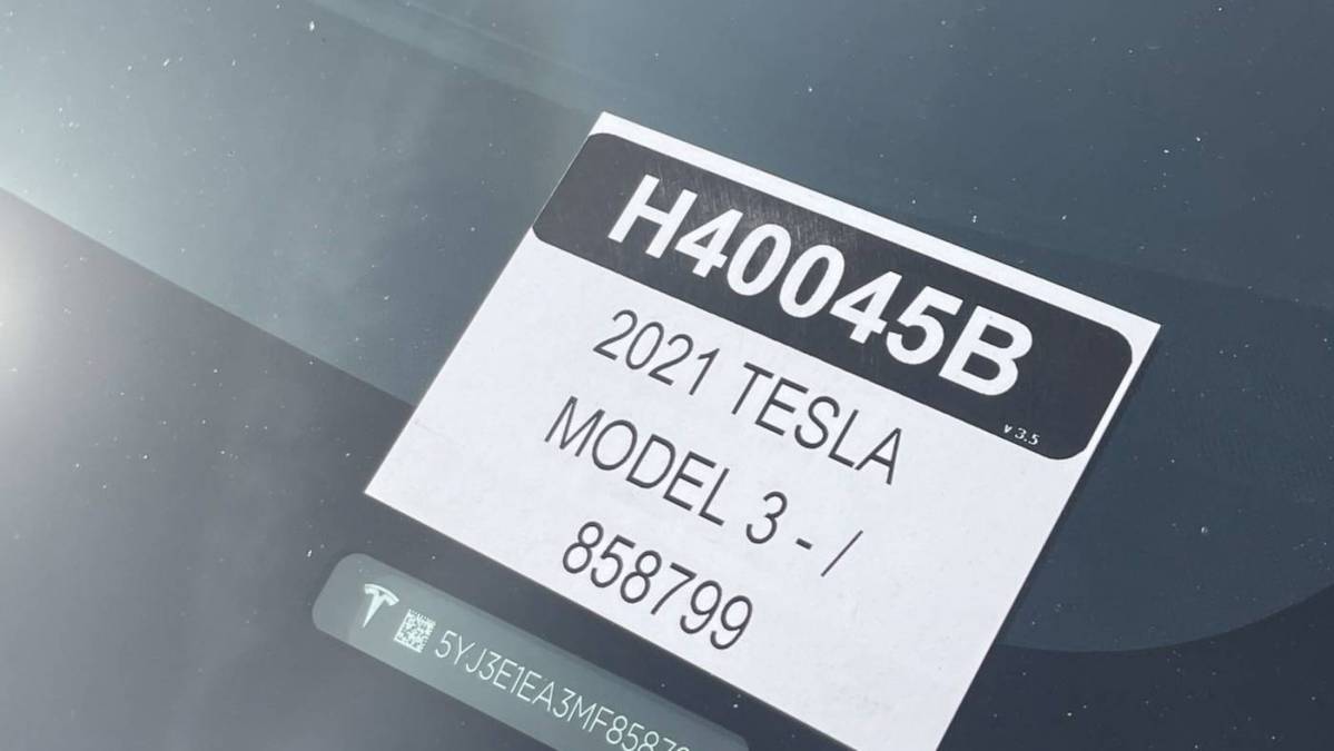 2021 Tesla Model 3 5YJ3E1EA3MF858799