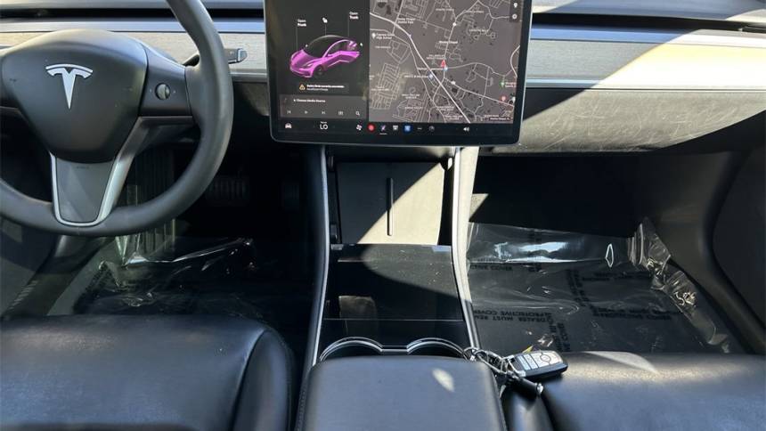 2019 Tesla Model 3 5YJ3E1EB9KF452094