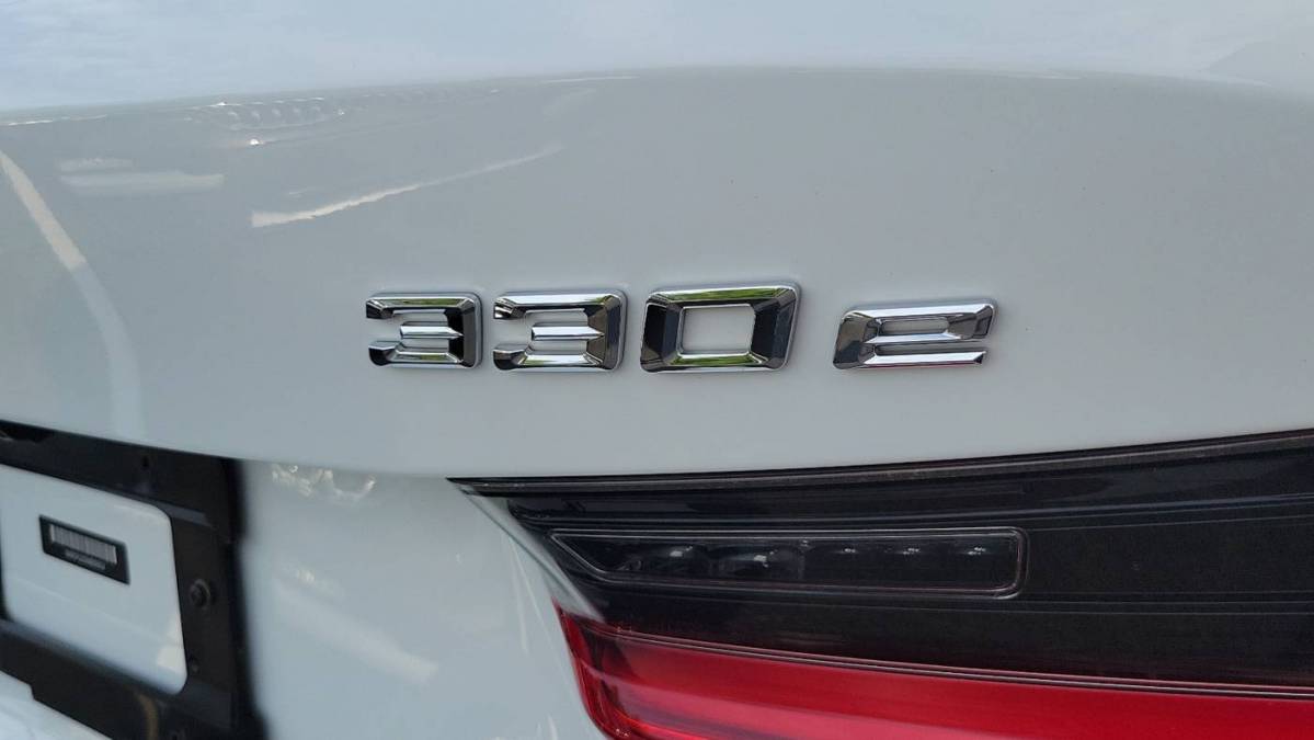 2021 BMW 3 Series - Images - 33