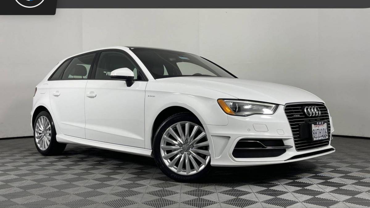 2016 Audi A3 Sportback e-tron WAUUPBFF8GA125639