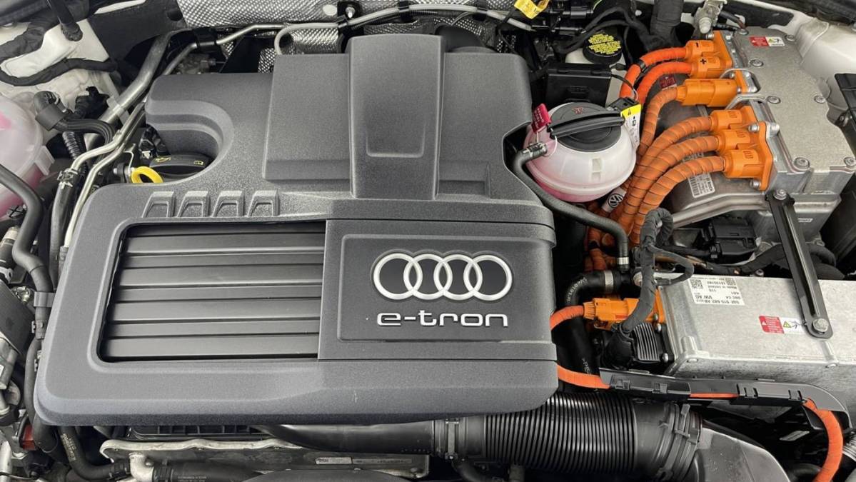 2016 Audi A3 Sportback e-tron WAUUPBFF8GA125639