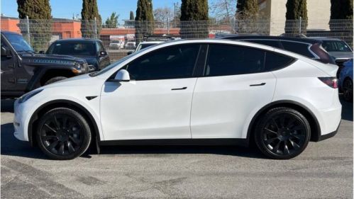 2021 Tesla Model Y 5YJYGDEDXMF116153