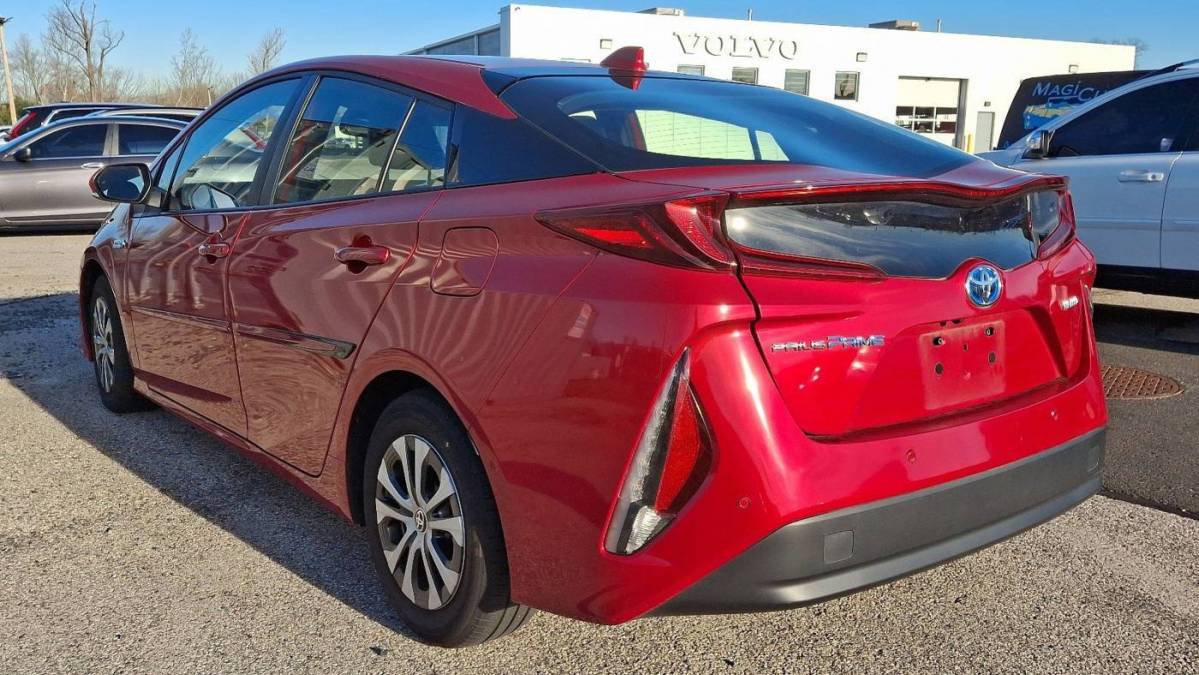 2022 Toyota Prius Prime JTDKAMFPXN3216333