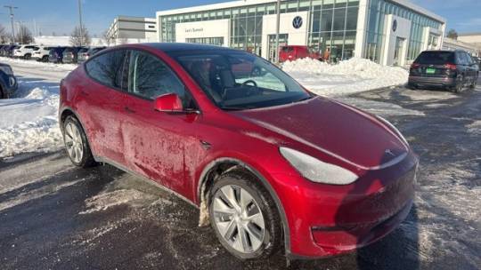 2024 Tesla Model Y 7SAYGDEEXRA247566