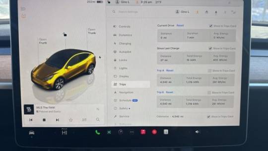 2024 Tesla Model Y 7SAYGDEEXRA247566