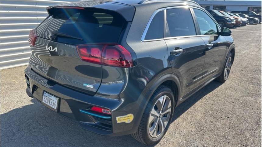 2022 Kia NIRO EV KNDCC3LG5N5137458