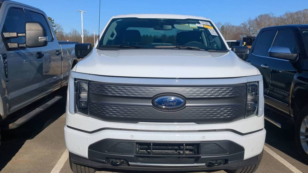 2023 Ford F-150 Lightning 1FT6W1EV6PWG25030