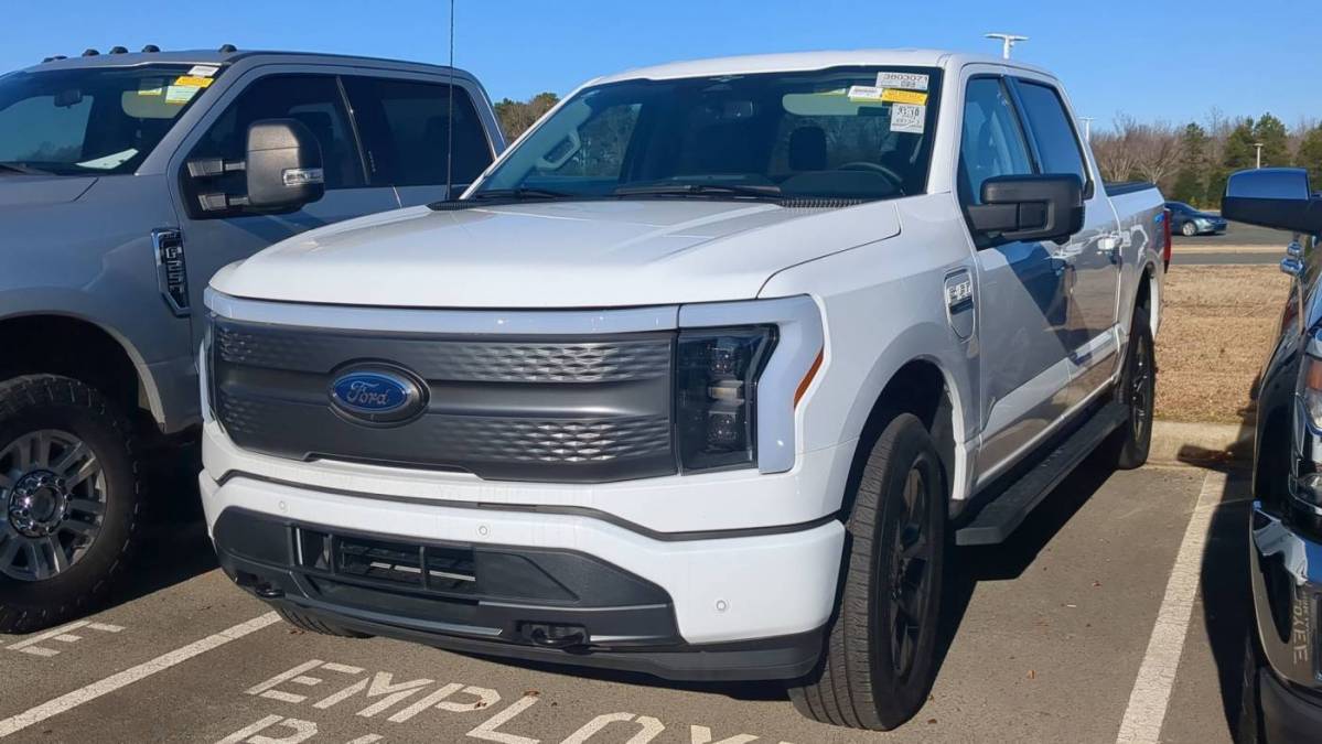 2023 Ford F-150 Lightning 1FT6W1EV6PWG25030