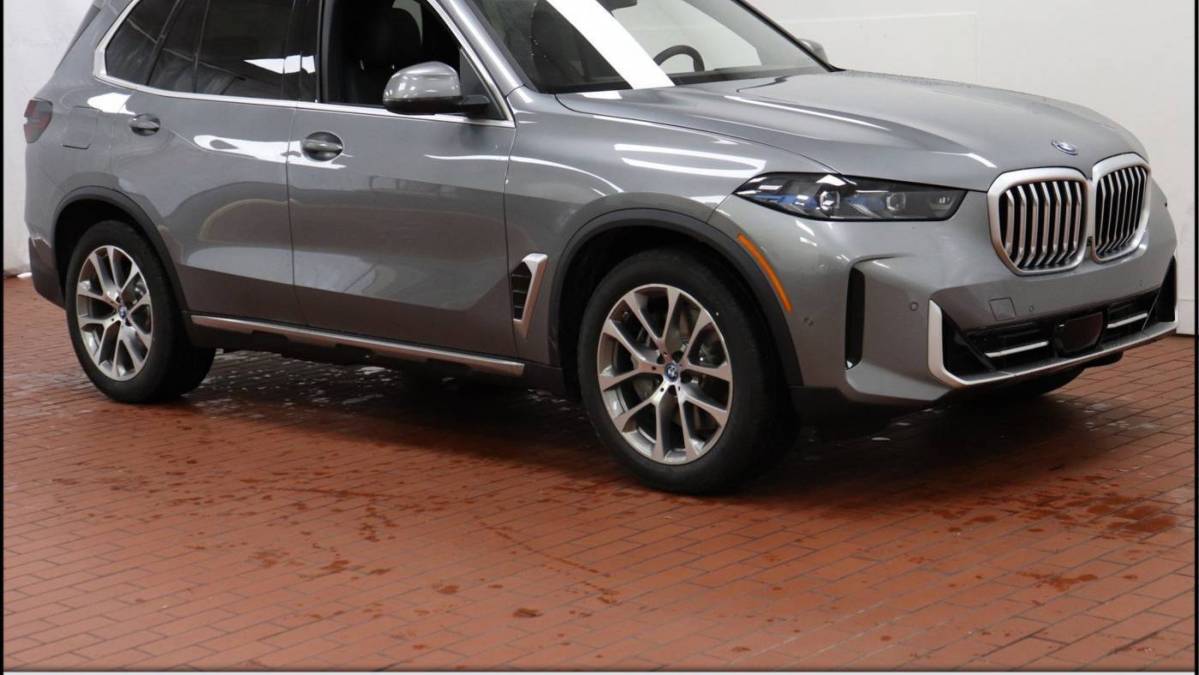 2025 BMW X5 5UX43EU01S9Y14929