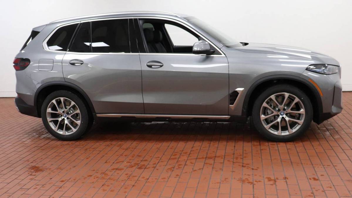 2025 BMW X5 5UX43EU01S9Y14929