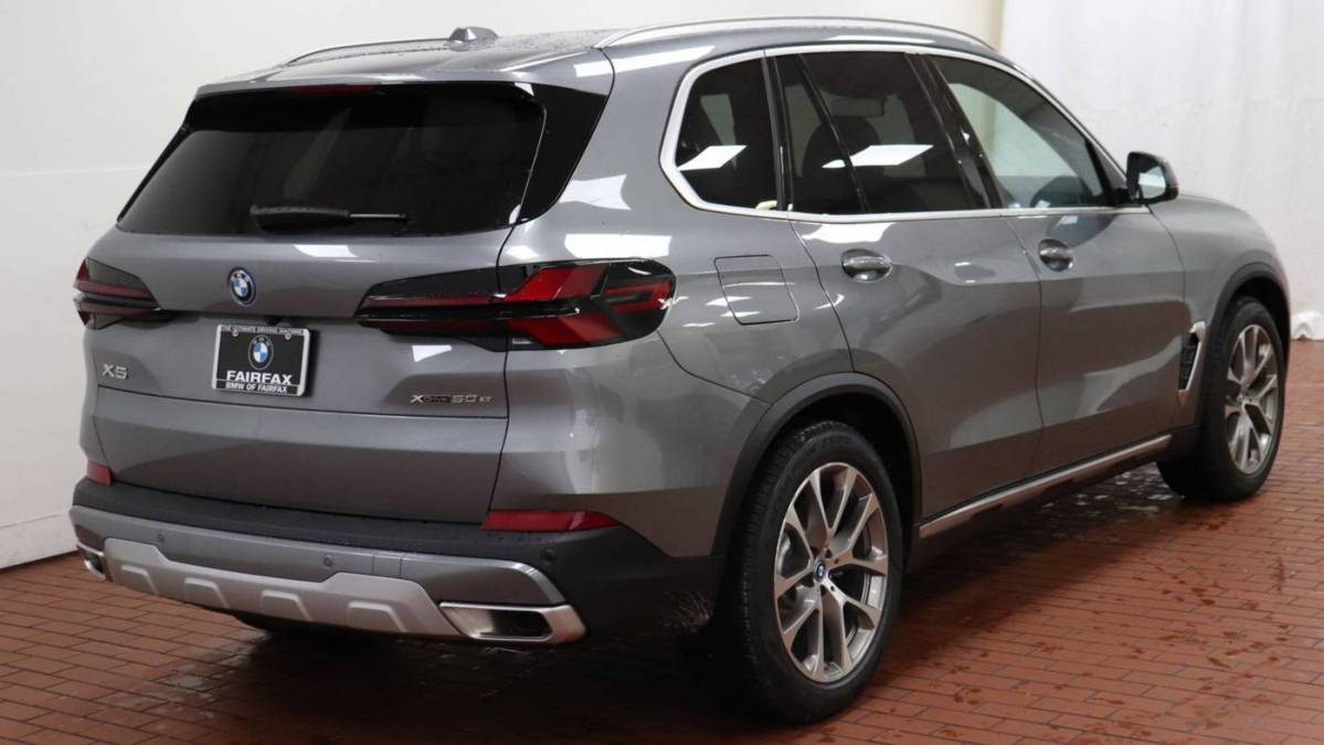 2025 BMW X5 5UX43EU05S9Y15274