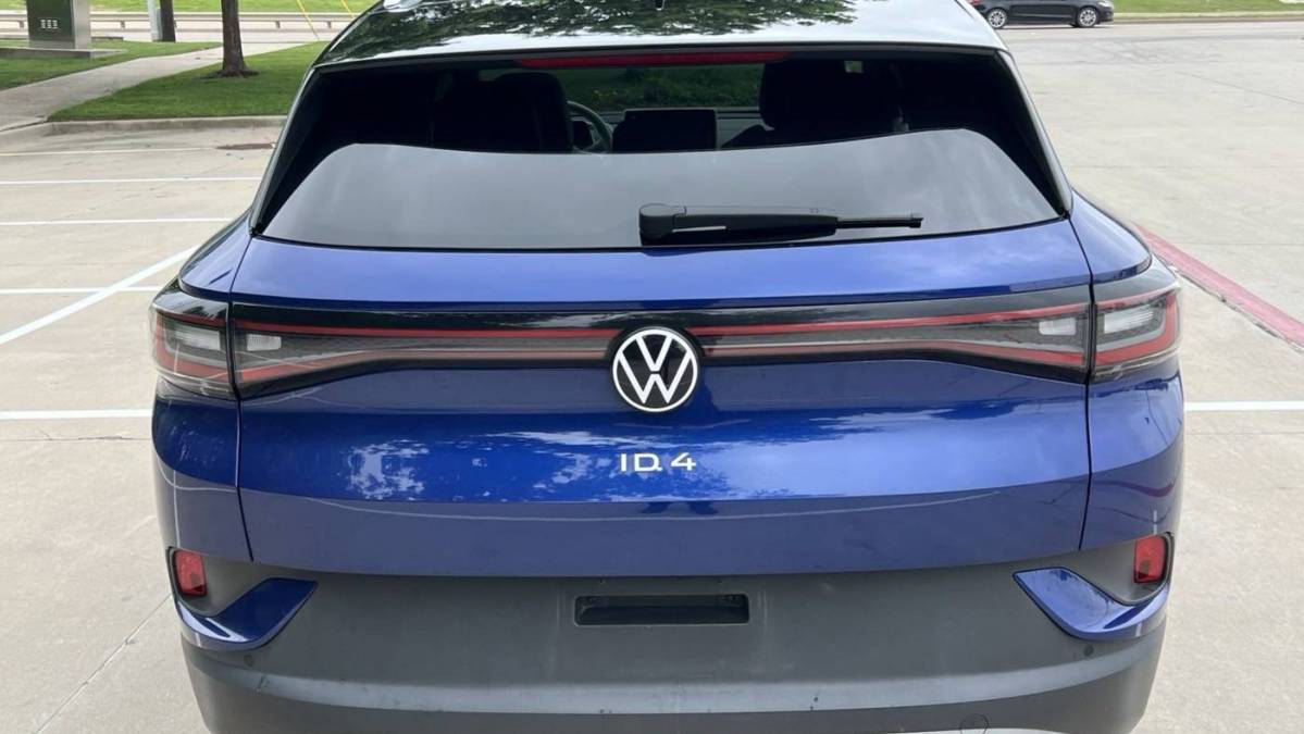 2021 Volkswagen ID.4 WVGDMPE27MP009215