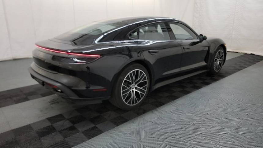 2022 Porsche Taycan WP0AA2Y12NSA17309