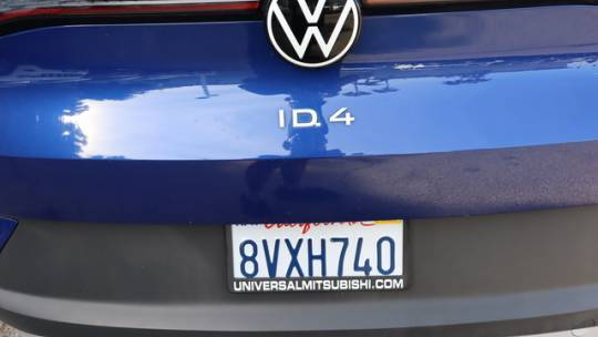 2021 Volkswagen ID.4 WVGDMPE25MP014316