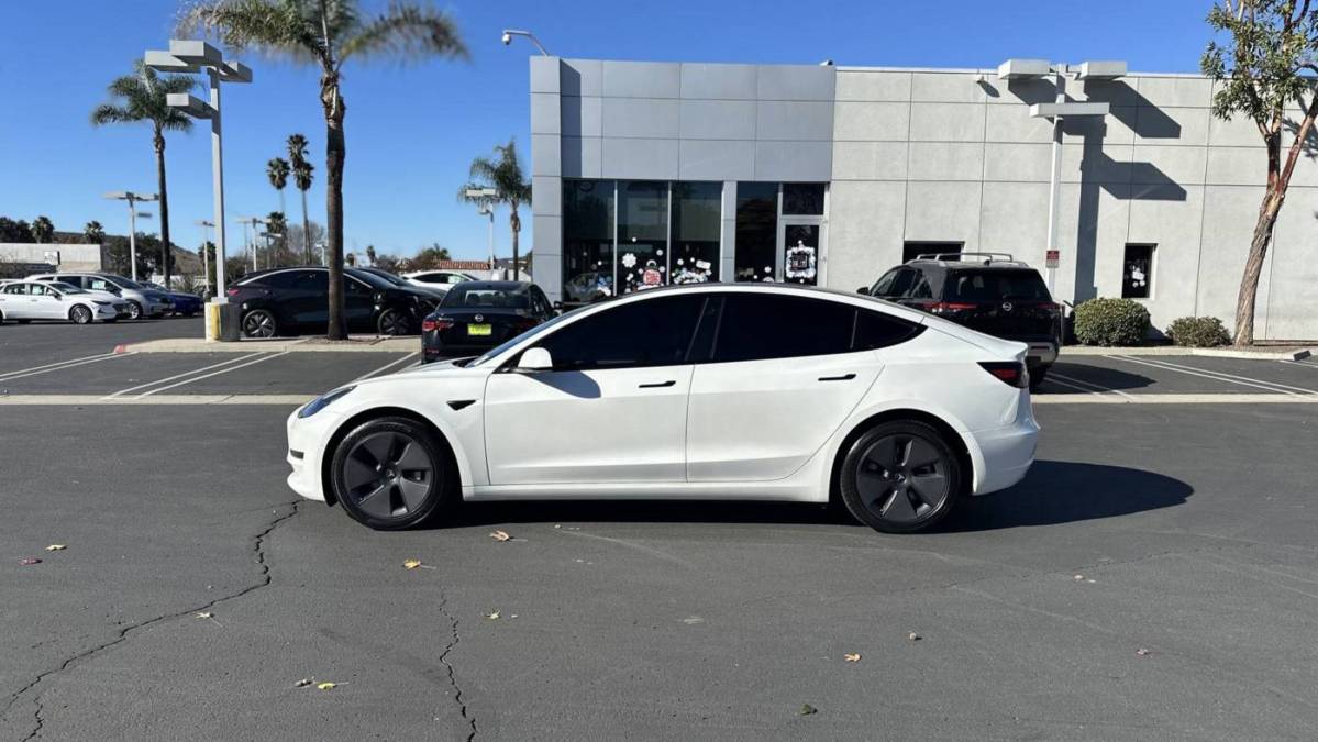 2021 Tesla Model 3 5YJ3E1EA3MF069665