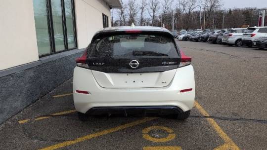 2019 Nissan LEAF 1N4AZ1CP4KC305890