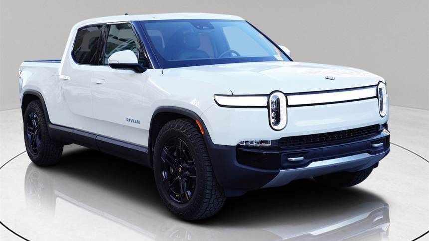 2024 Rivian R1T 7FCTGCAA0RN030935