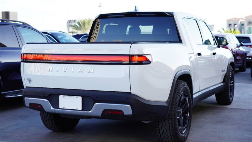 2024 Rivian R1T 7FCTGCAA0RN030935