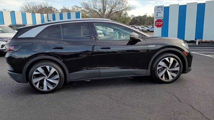 2021 Volkswagen ID.4 WVGDMPE22MP012135