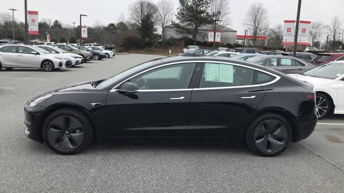 2019 Tesla Model 3 5YJ3E1EA1KF425723