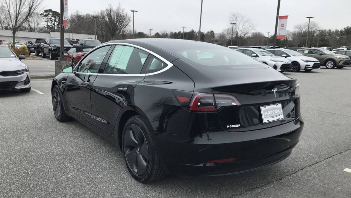 2019 Tesla Model 3 5YJ3E1EA1KF425723