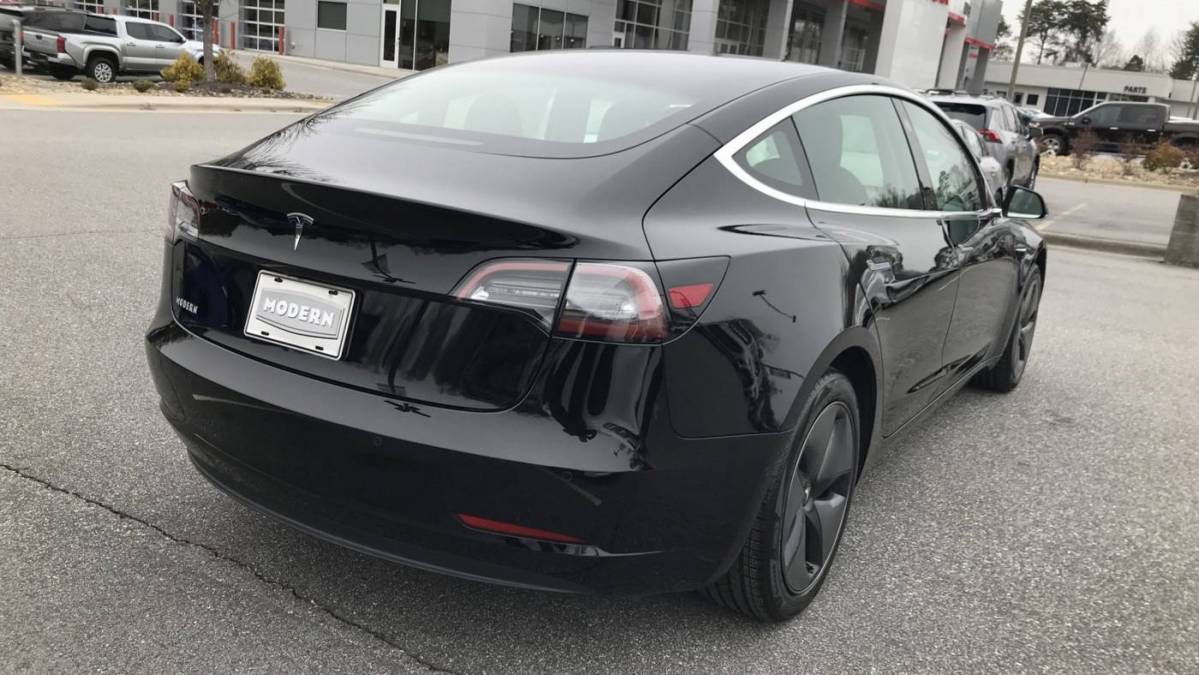 2019 Tesla Model 3 5YJ3E1EA1KF425723