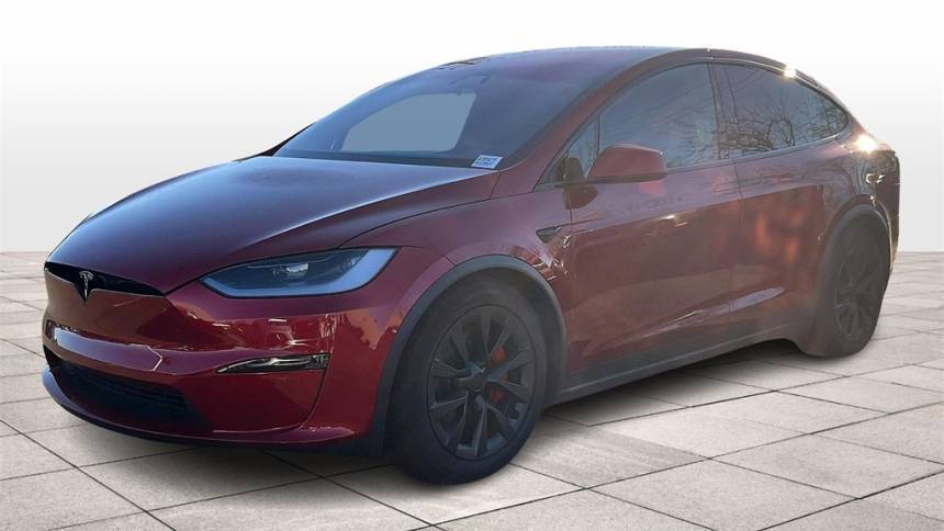 2023 Tesla Model X 7SAXCBE6XPF423908