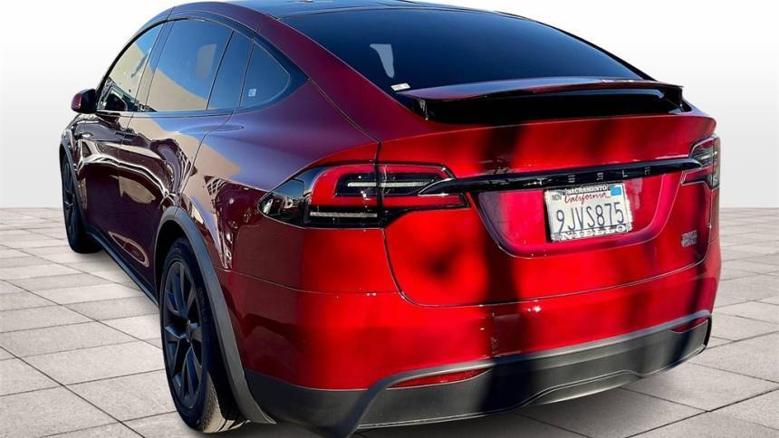 2023 Tesla Model X 7SAXCBE6XPF423908