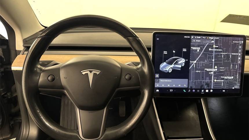 2019 Tesla Model 3 5YJ3E1EB4KF205498