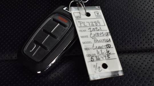 2021 Chrysler Pacifica 2C4RC1S77MR586495