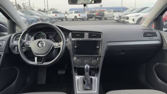 2019 Volkswagen e-Golf WVWKR7AU1KW909907