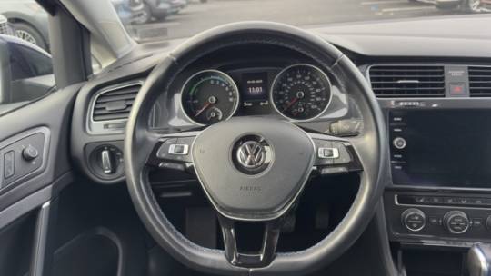 2019 Volkswagen e-Golf WVWKR7AU1KW909907