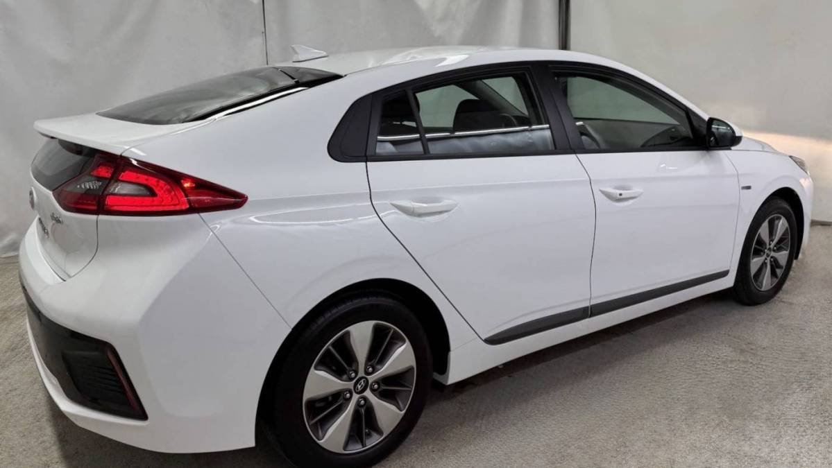 2019 Hyundai IONIQ KMHC65LD5KU183216