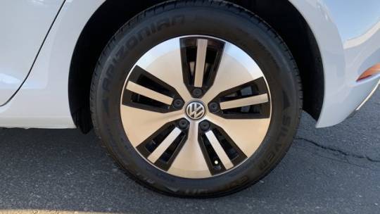 2017 Volkswagen e-Golf WVWPR7AU2HW953865