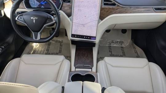 2018 Tesla Model S 5YJSA1E26JF247970