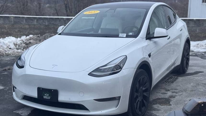 2021 Tesla Model Y 5YJYGDEE1MF298009